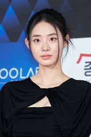 A picture of Shin Si-ah 
