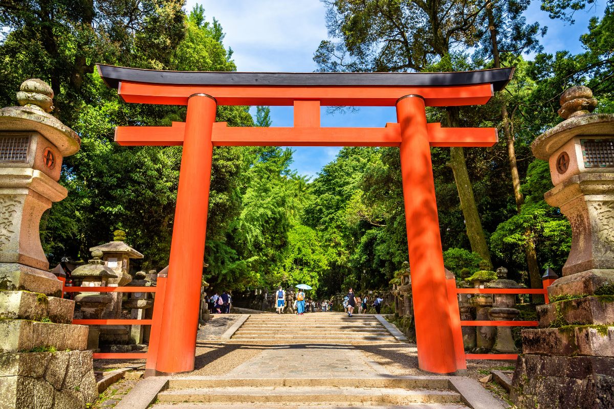 金運がアップする金運神社は？日本三大金運神社やエリア別に金運神社を紹介！