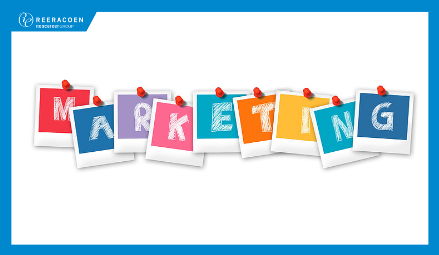 Khai Phá Tiềm Năng Thương Hiệu: Marketing Nội Bộ hay Marketing Thuê Ngoài