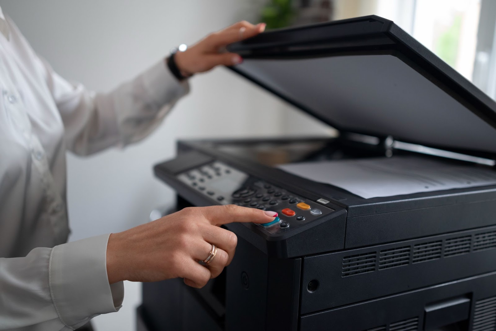 sharp dealers in Dubai | multifunction printers Dubai