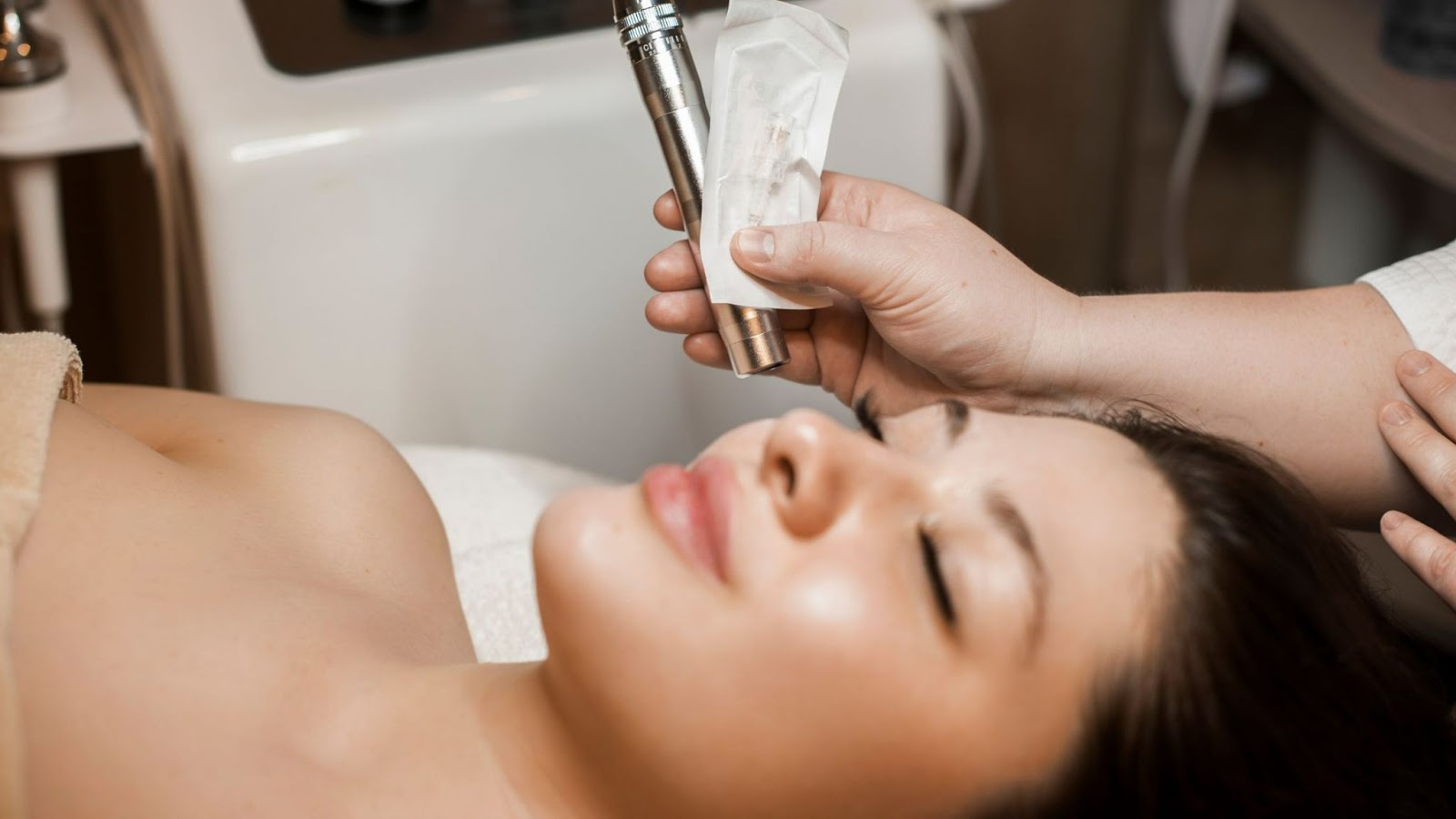 Microneedling for Oily Skin