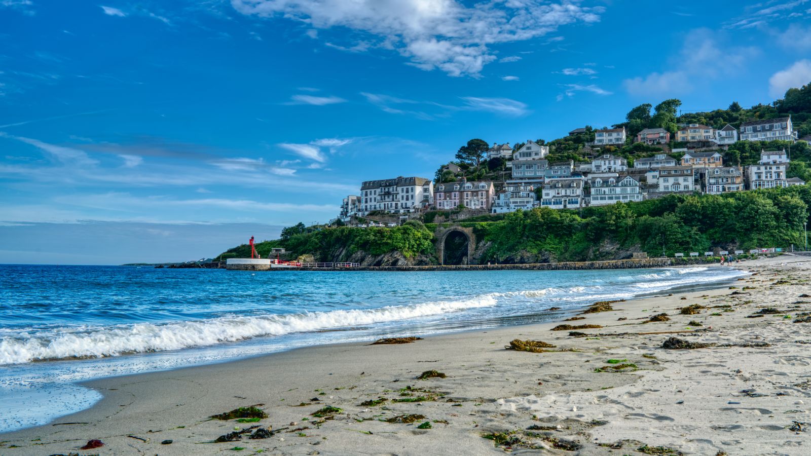 Best UK Seaside Holidays for a Luxurious Getaway