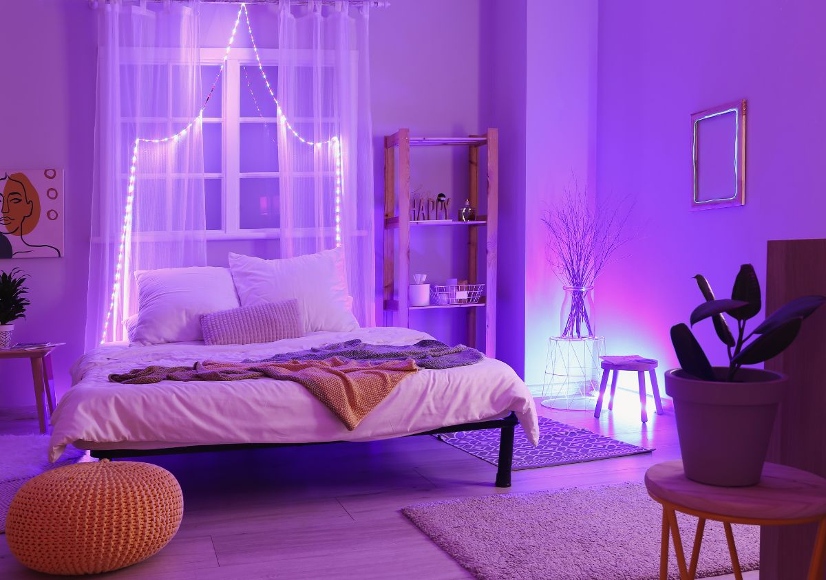 Smart Room Design Ideas: Neon signs