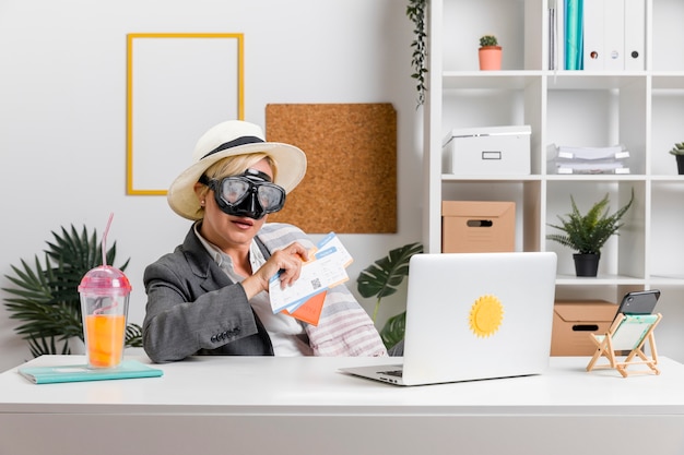 How to Find a Leisure Job That Feels Like a Vacation