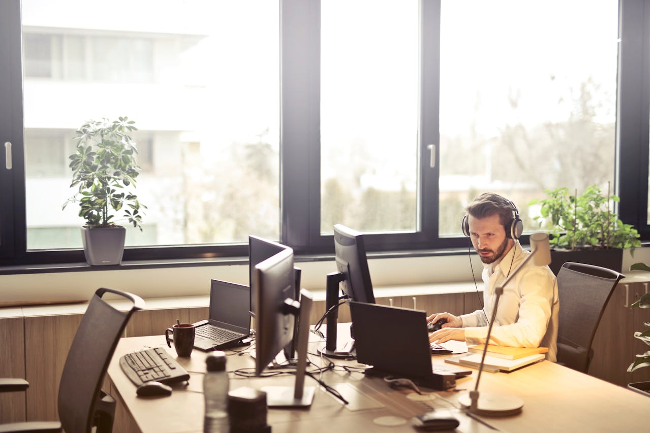 A man is actively listening showing a positive way on how to handle customer complaints