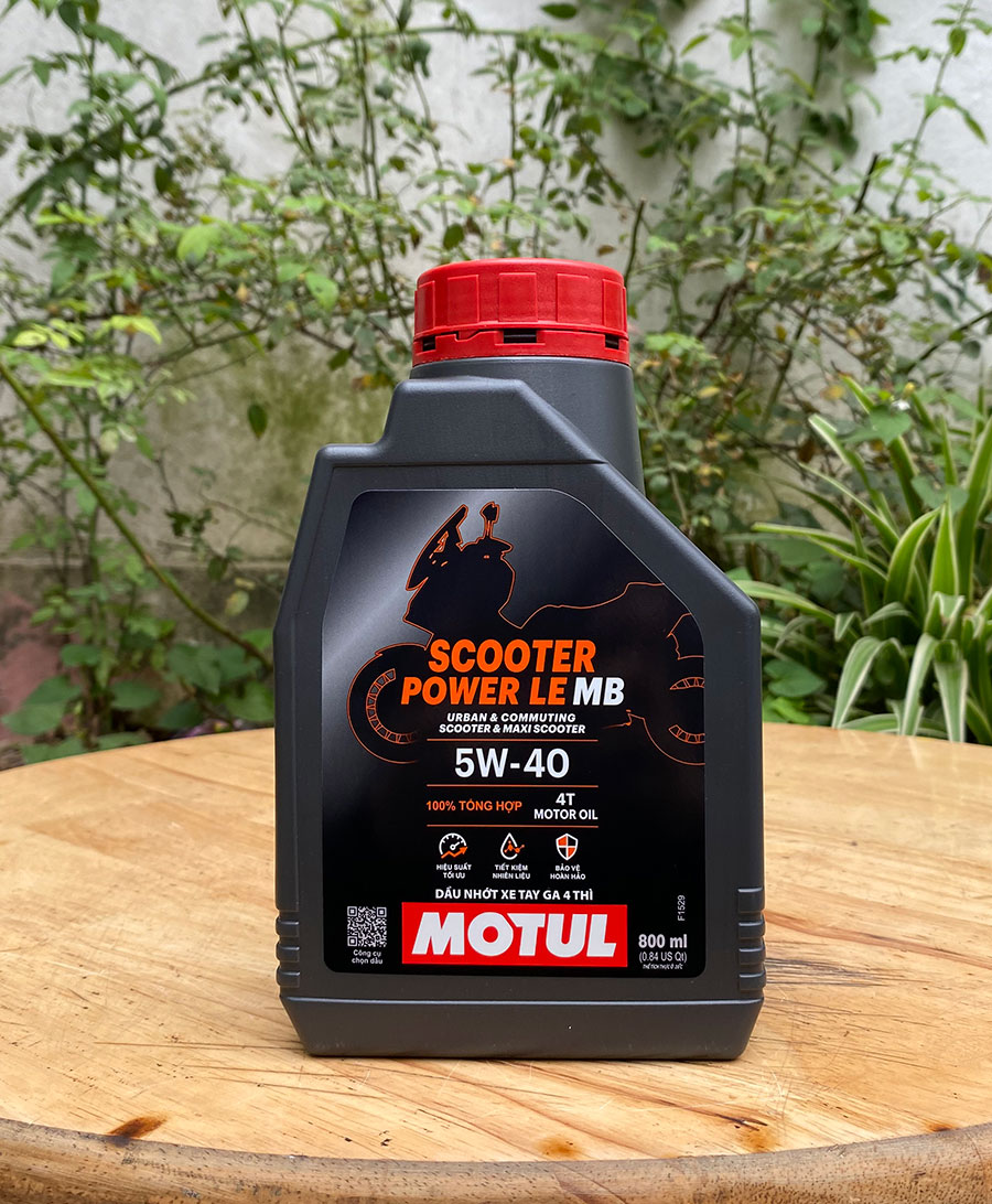 Motul Scooter Power LE 5W40