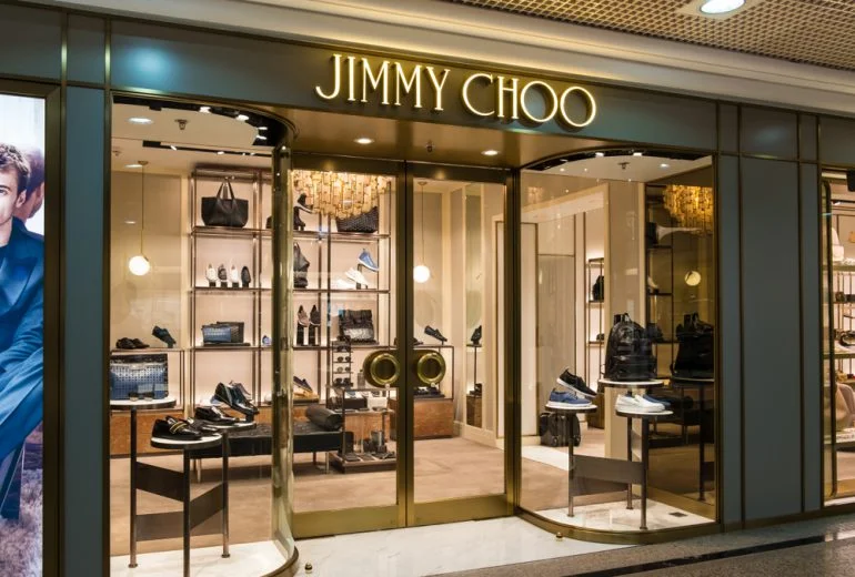 Thương hiệu Jimmy Choo tạo nên những sản phẩm đẳng cấp, tinh tế và cuốn hút