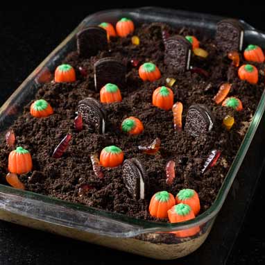 Graveyard Dirt Cake