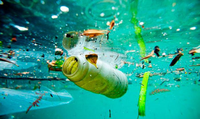 Lixo no mar - iGUi Ecologia