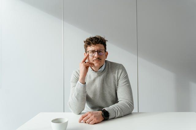 The Role of Profile Pictures in Personal Branding 