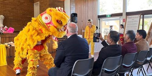 https://en.minghui.org/u/article_images/aa0b3e366da95e54bb7ef48c8942e288.jpg