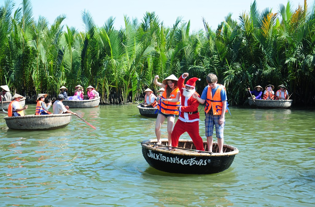 Bay Mau water coconut forest