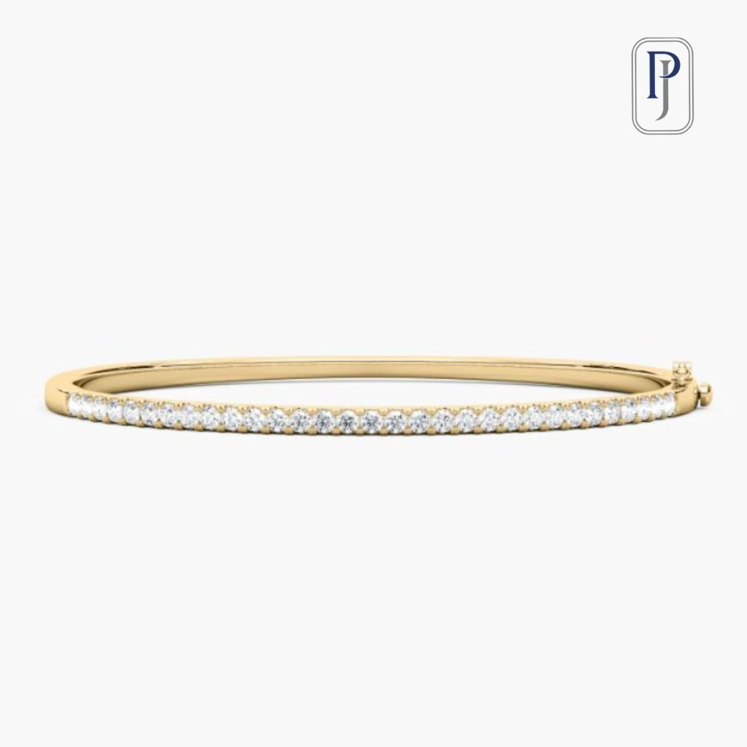 Lab-grown diamond tennis bracelet for office working woman.