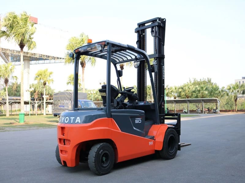 6 ưu điểm nổi bật của dòng xe nâng điện 6 ưu điểm nổi bật của dòng xe nâng điện