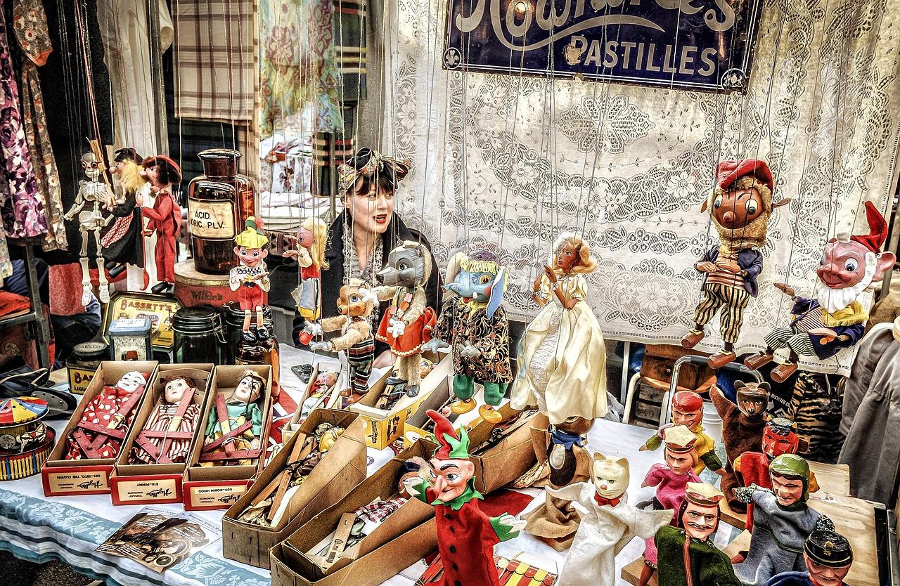 Free Puppet Stall Dolls photo and picture