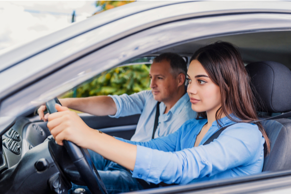 Mastering the Road: The Essential Guide to Driving Lessons for New Drivers