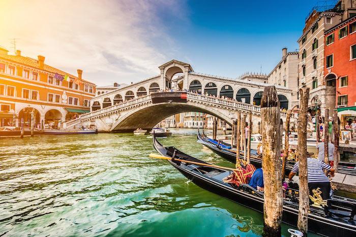 Du lịch Venice, ngắm bình minh trên quảng trường đẹp nhất nước Ý