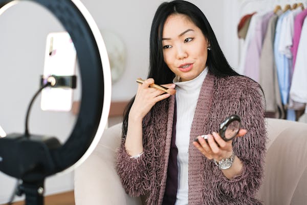 Advertising Success: Tips for Creating Memorable Campaigns