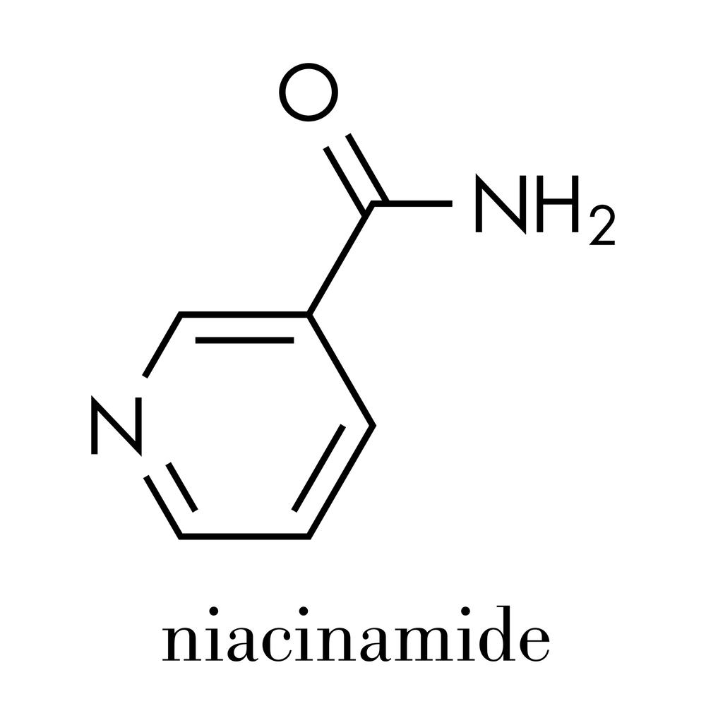 Niacinamide là thành phần lành tính cần có trong kem dưỡng cho da nhạy cảm