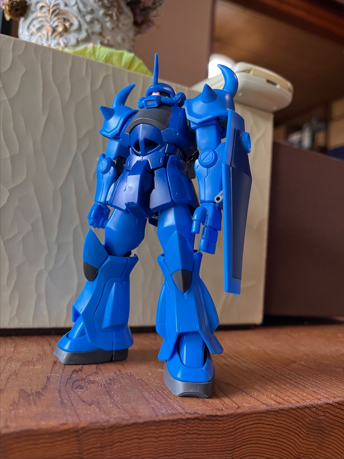 ガンプラを塗装をしたいけど手間がかかる人向け＿ただ組み立てただのグフ