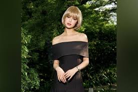 A picture of NewJeans' Danielle attends Omega event