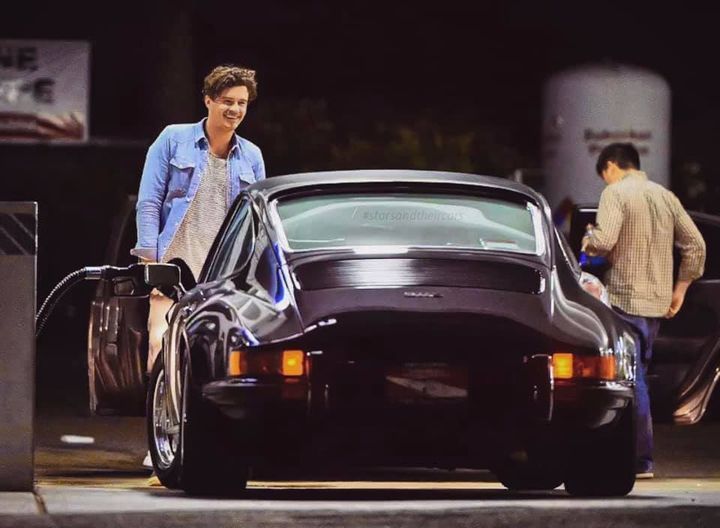 Luxury Cars and Lifestyle