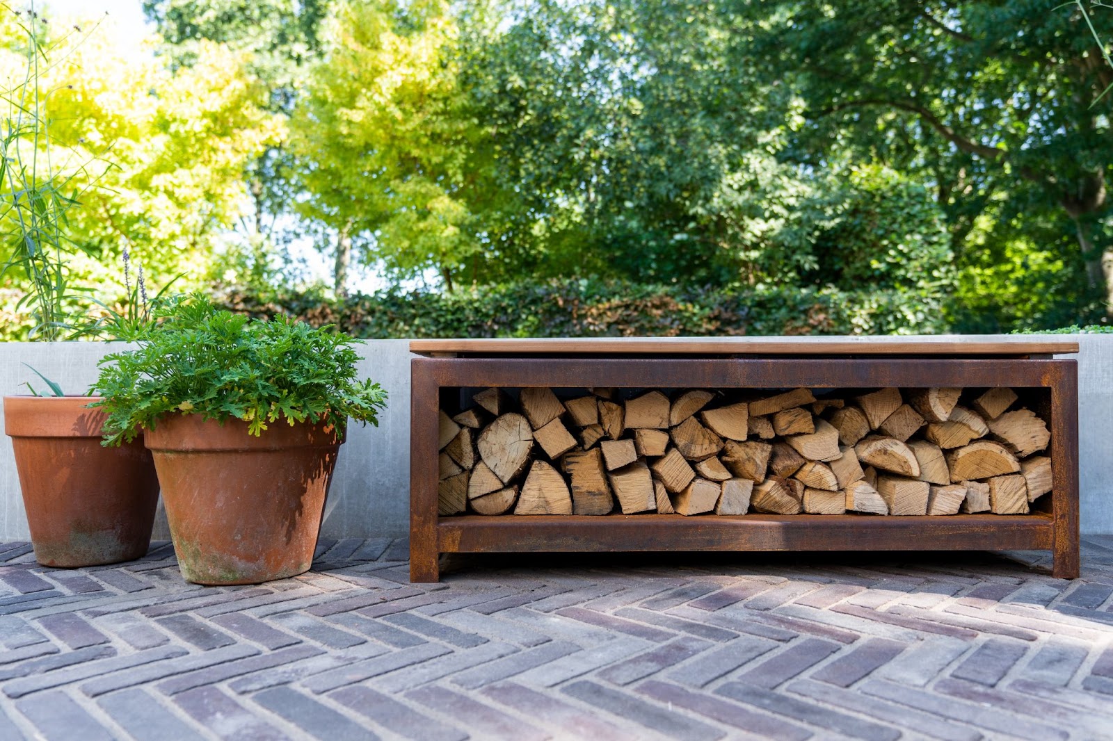 Inspiratie voor houtopslag in de tuin