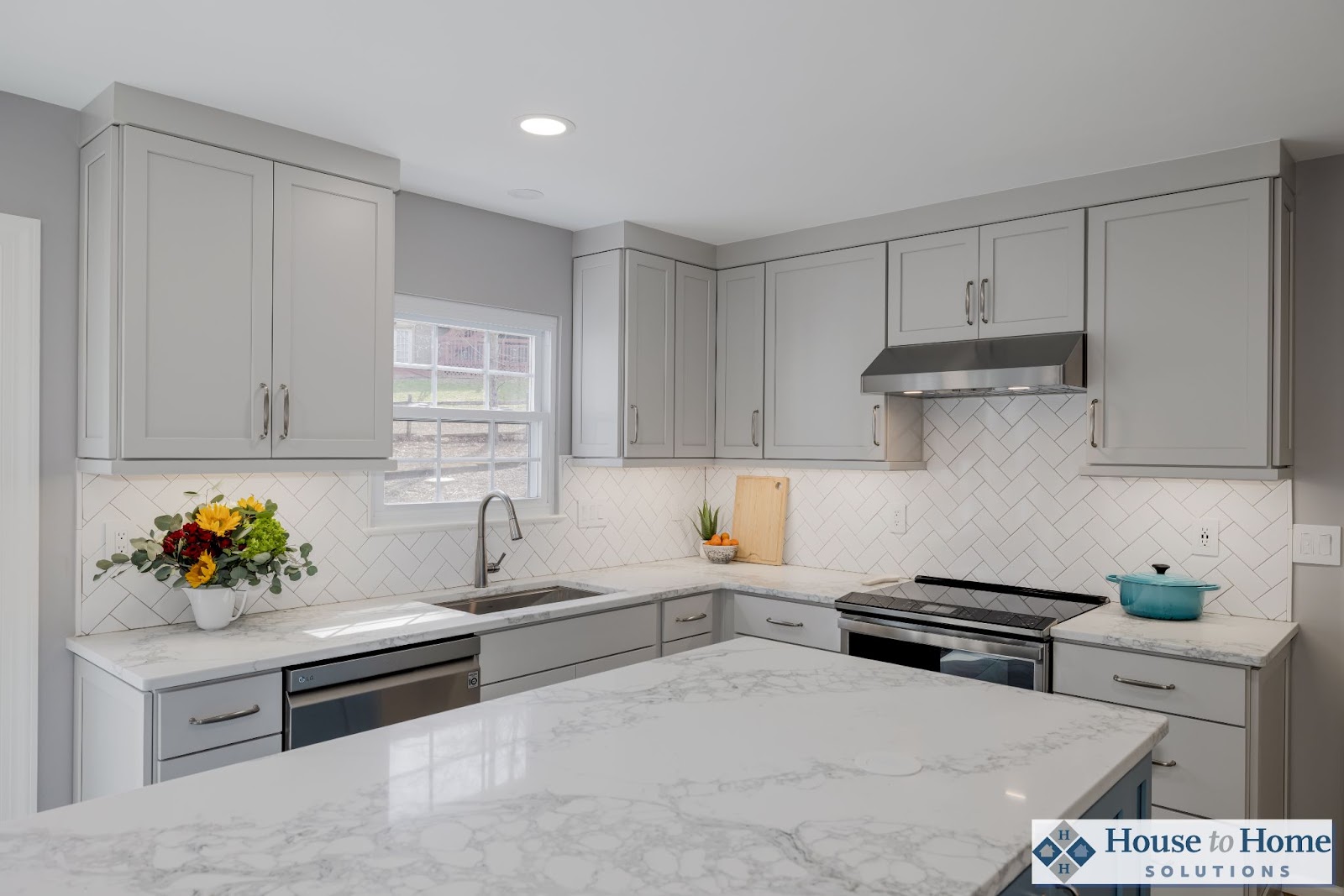 Quartz kitchen countertops