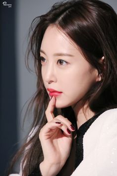 This contain a picture of BTS Han Ye Seul 