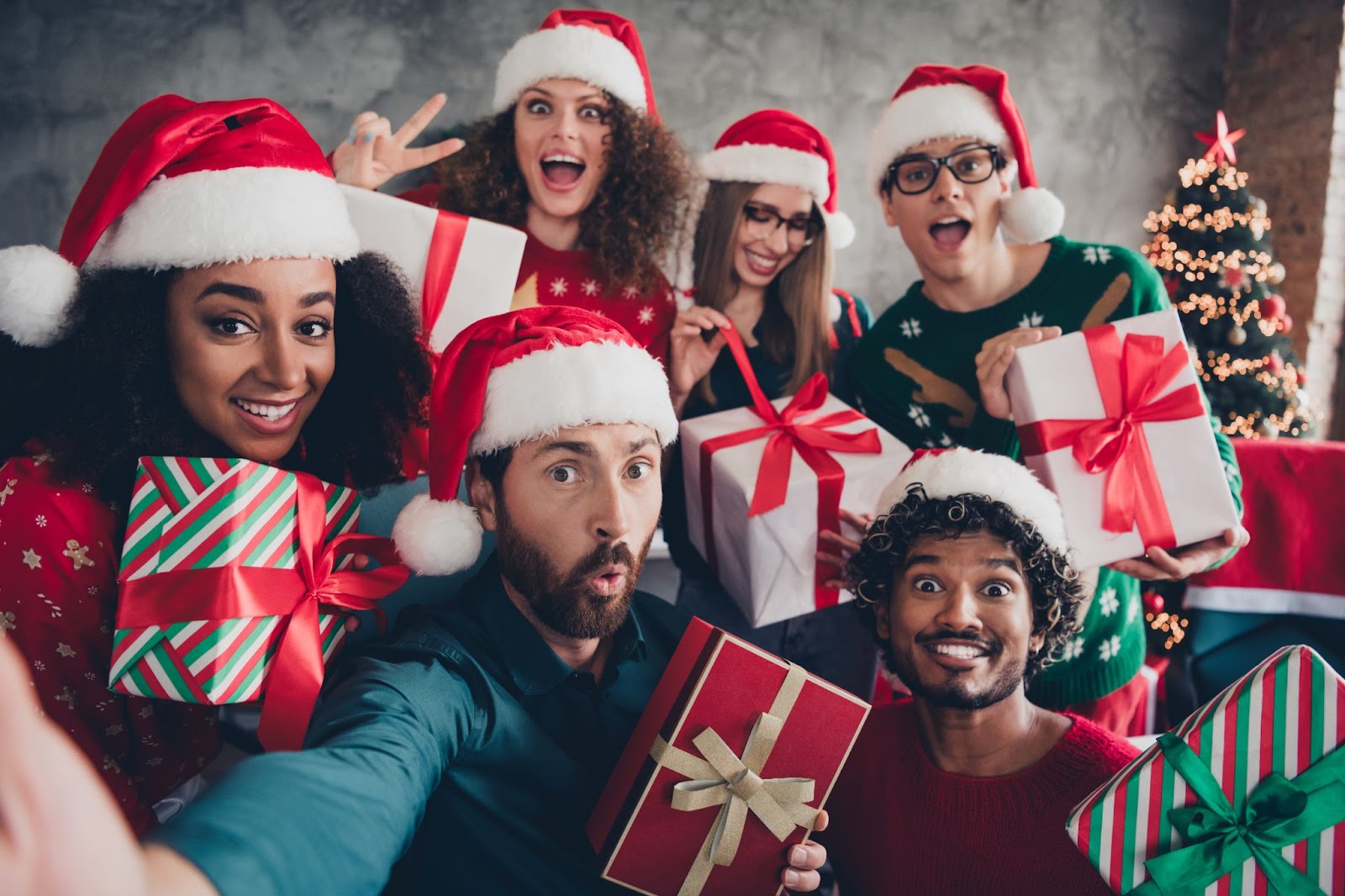 corporate holiday party ideas​