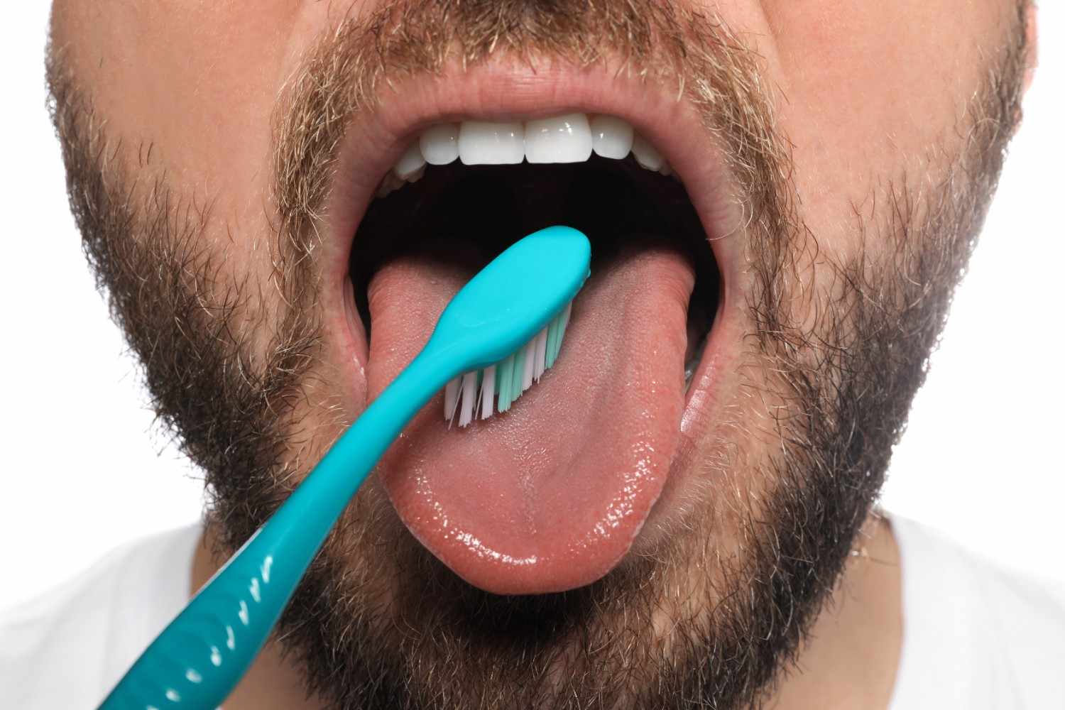 La meilleure technique de brossage de la langue