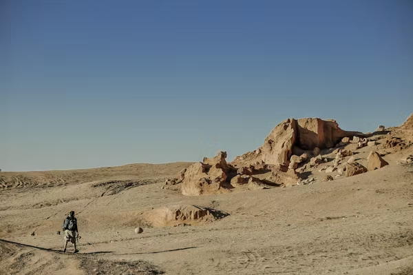 Top 10 Challenges Solo Female Travelers Face and How to Overcome Them