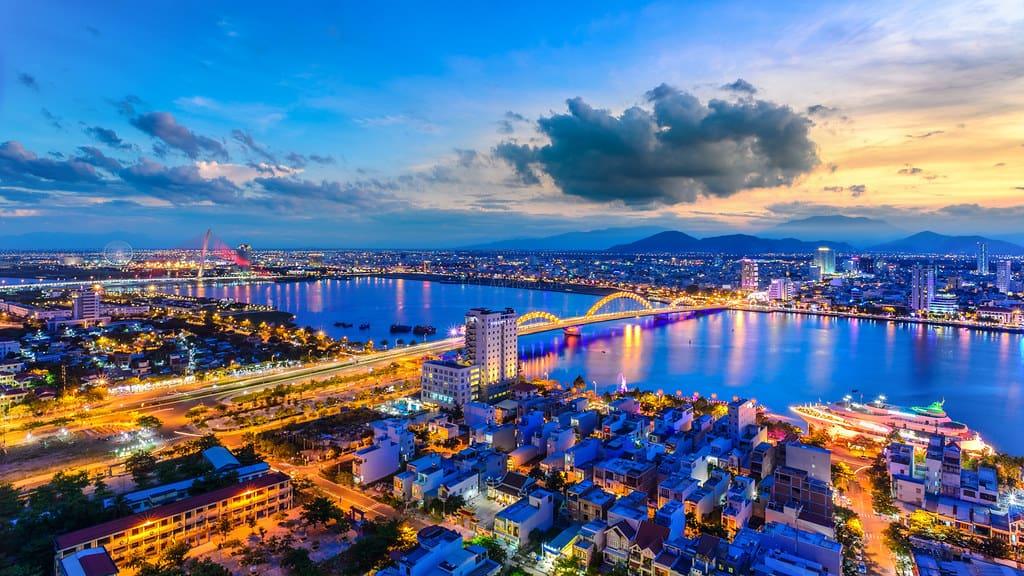 Amazing High Quality 24/7 Da Nang Webcams from Vietnam.