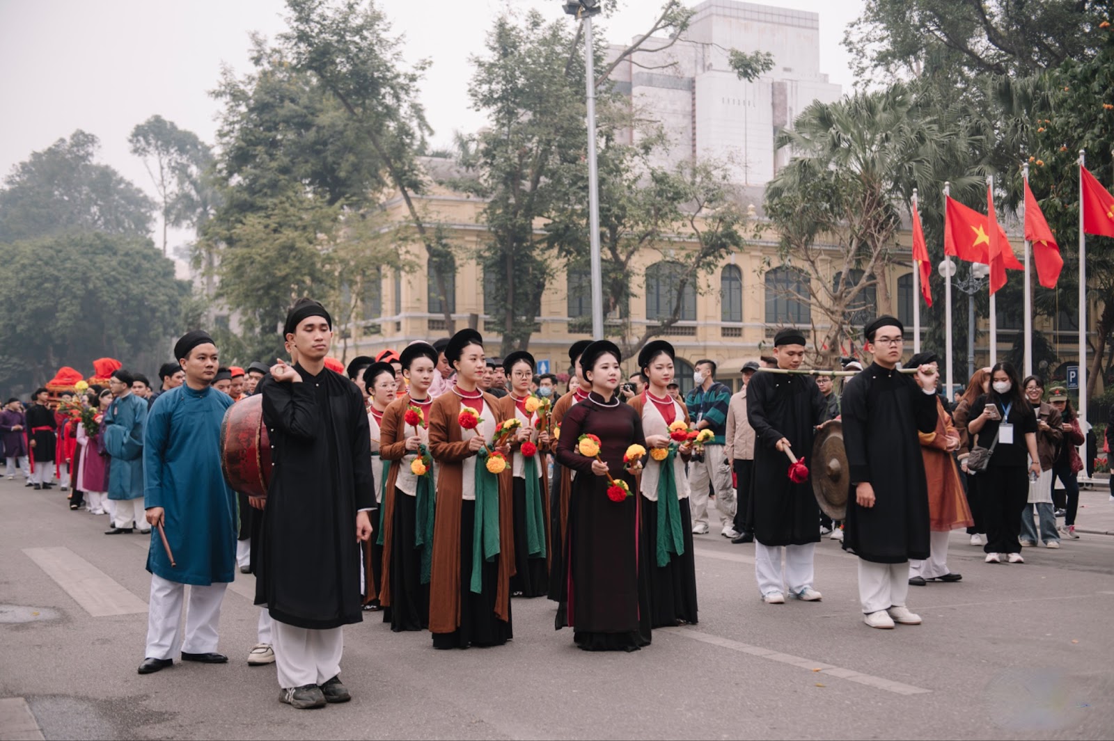 Đậm sắc màu văn hóa truyền thống trong chương trình Tết Việt - Tết phố tại Phố cổ Hà Nội - Ảnh 4.