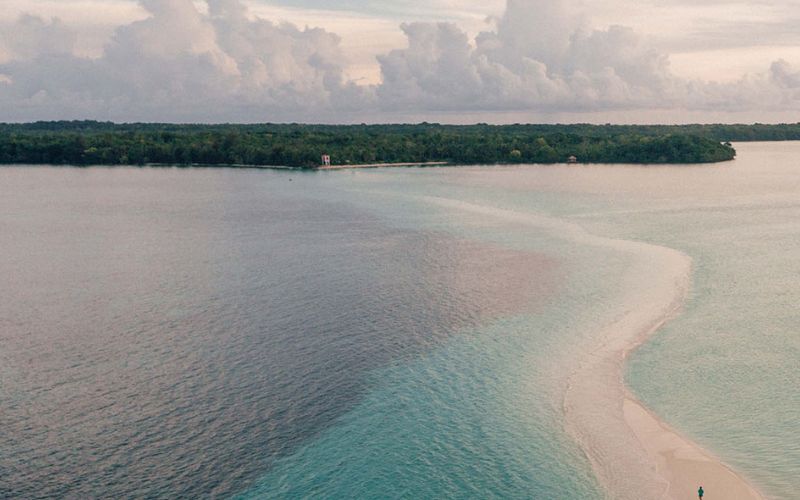 pantai terindah di indonesia