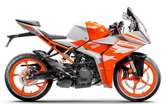 KTM RC 200 Best Bike Under 3 Lakh