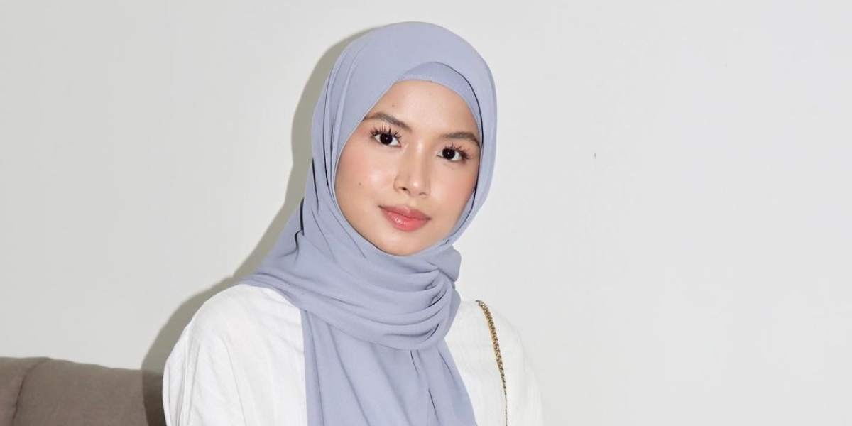 Pashmina Lilit Sederhana