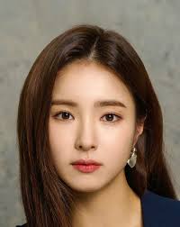 A picture of Shin Sae-Kyeong 