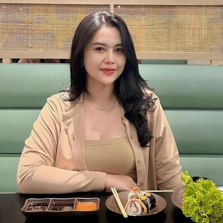 Cewek Seksi yang Membuat Keinginan Tumbuh, cewek seksi, keinginan tumbuh, gadis menggoda