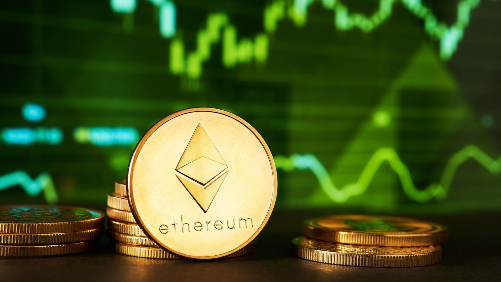 Crypto Là Gì? Giải Đáp 7 Thắc Mắc Phổ Biến Về Tiền Mã Hóa Cho Người Mới