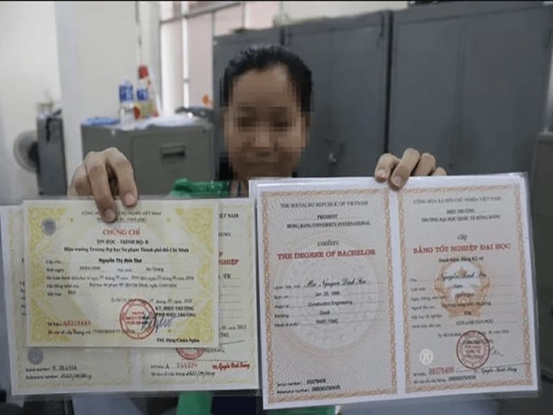 Chứng chỉ vận hành xe nâng người cho thấy kiến thức và kỹ năng của người vận hành xe nâng Chứng chỉ vận hành xe nâng người cho thấy kiến thức và kỹ năng của người vận hành xe nâng
