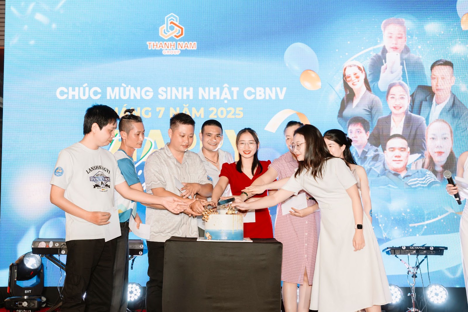 Ảnh: Chúc mừng các thành viên có sinh nhật trong tháng 7