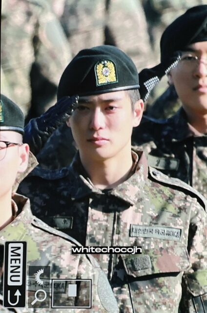 This  contain an image of  Jaehyun in military service 