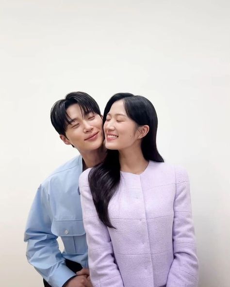 Av picture of byeon wooseok & kim hye yoon