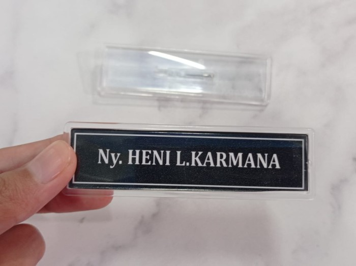 Name Tag Akrilik