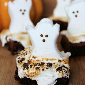 Haunted Halloween Ghost Brownies