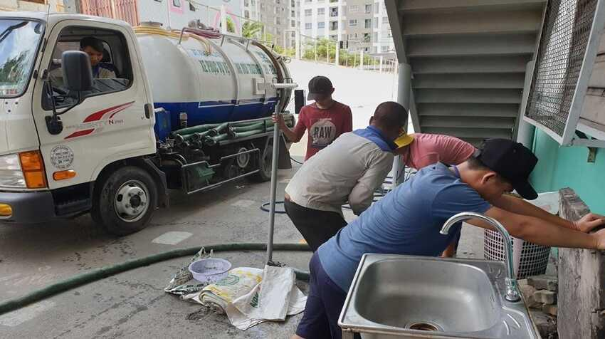 Công ty Hút hầm cầu Đà Nẵng giá rẻ - Vệ sinh nhanh 24/7