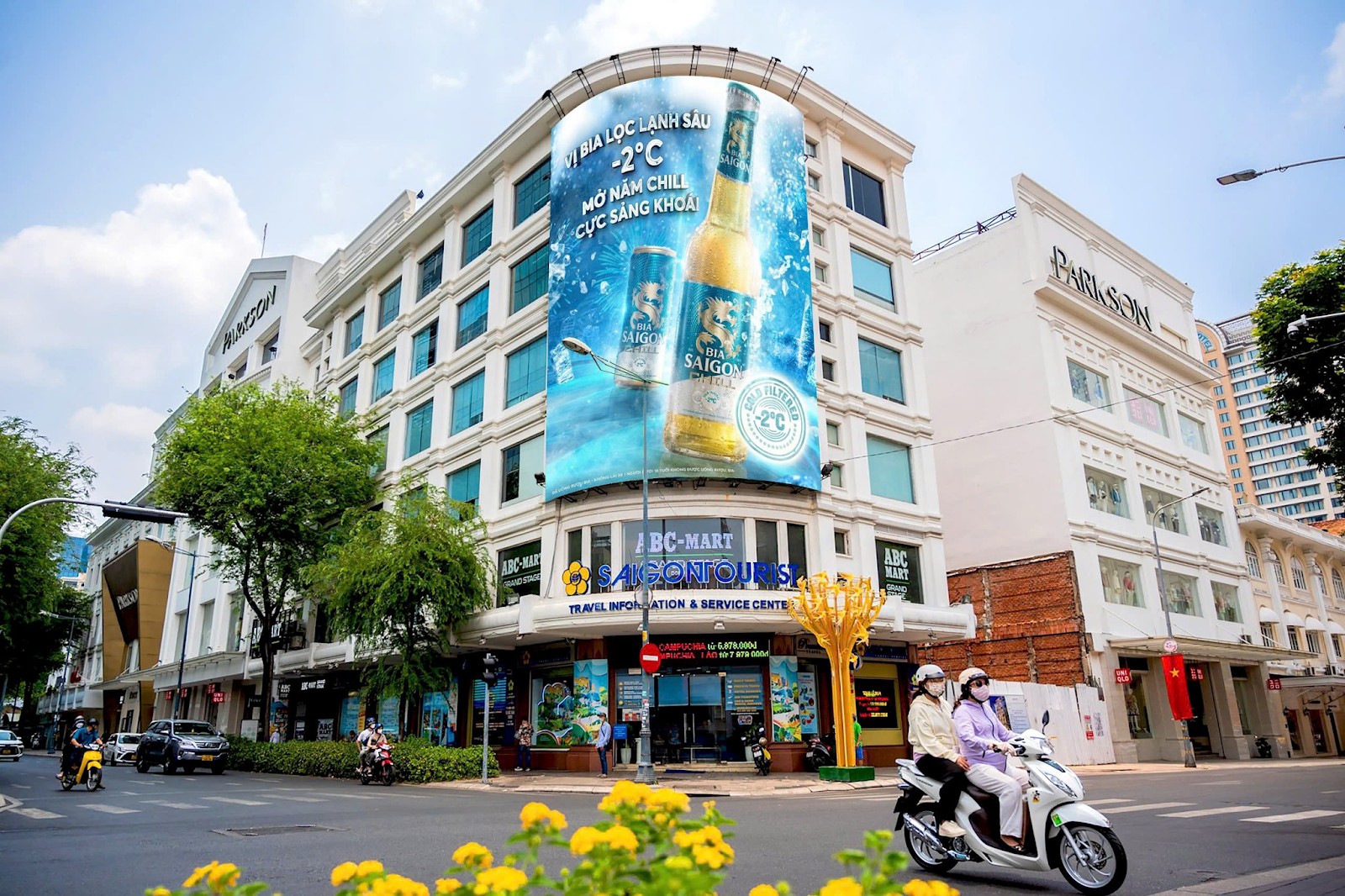 Pano quảng cáo ngoài trời