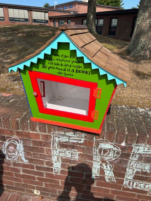 image of the outdoor free library at Freetown Elementary