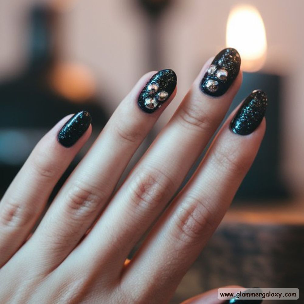 Dark Winter Nails having Sparkling Black Designs

